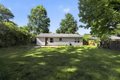 8616 Balboa Drive, Springfield Township, OH 45231 - Photo 3
