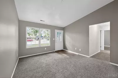 8616 Balboa Drive, Springfield Township, OH 45231 - Photo 9