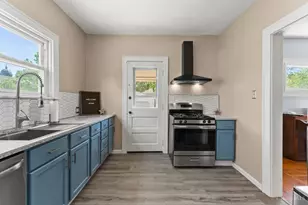 1731 Cleveland Ave, Norwood, OH 45212 - Photo 17