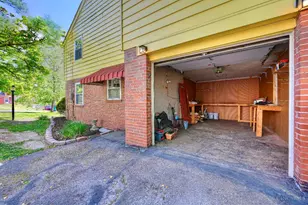 3401 Ferncroft Dr, Cincinnati, OH 45211 - Photo 5