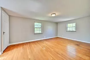 3401 Ferncroft Dr, Cincinnati, OH 45211 - Photo 7