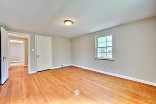 3401 Ferncroft Dr, Cincinnati, OH 45211 - Photo 11