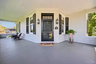 835 Ivy Ave, Glendale, OH 45246 - Photo 3
