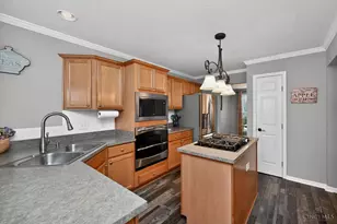 967 Hamlin Dr, Hamilton Township, OH 45039 - Photo 11