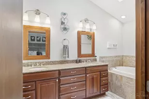 9853 Kittywood Dr, Colerain Township, OH 45252 - Photo 45