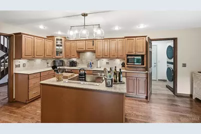 9853 Kittywood Drive, Colerain Township, OH 45252 - Photo 19