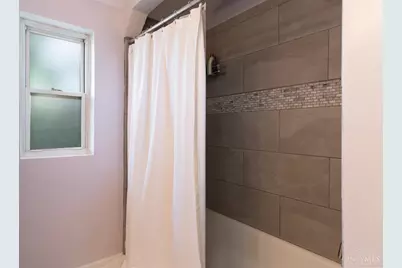 7260 Eastlawn Drive, Cincinnati, OH 45237 - Photo 23