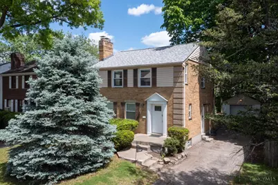 7260 Eastlawn Drive, Cincinnati, OH 45237 - Photo 1