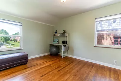 7260 Eastlawn Drive, Cincinnati, OH 45237 - Photo 17
