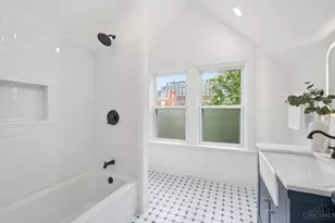 136 Dorchester Ave, Cincinnati, OH 45219 - Photo 19