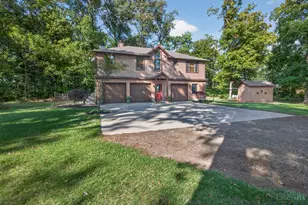 3005 Smith Rd, Chester Township, OH 45177 - Photo 3