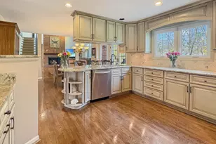 143 Churchill Ct, Loveland, OH 45140 - Photo 15