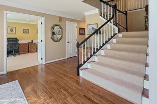 143 Churchill Ct, Loveland, OH 45140 - Photo 7