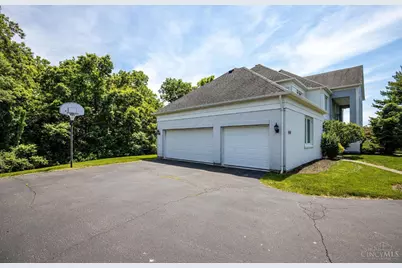 9030 Ambercreek Drive, Amberley, OH 45236 - Photo 43