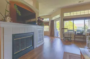 6676 Adena Cir, Hamilton Township, OH 45039 - Photo 15