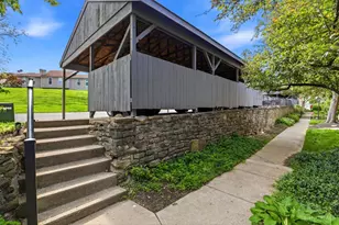 2042 Stratford Ct, Loveland, OH 45140 - Photo 45