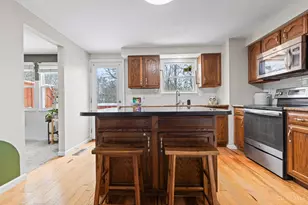 2042 Stratford Ct, Loveland, OH 45140 - Photo 13