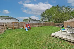 6910 Rutherford Ct, Colerain Township, OH 45239 - Photo 37