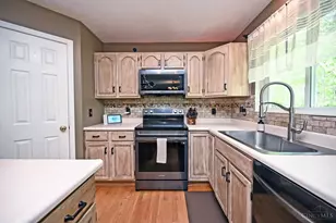 4621 Hallandale Dr, Union Township, OH 45103 - Photo 13