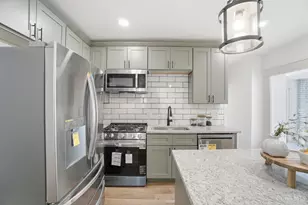 5642 Ridge Ave, Cincinnati, OH 45213 - Photo 9