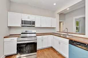3673 Vine St, Cincinnati, OH 45220 - Photo 11