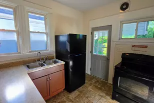 2717 Lawndale Ave, Cincinnati, OH 45212 - Photo 13