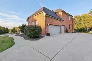 7066 Hearthside Ct, Liberty Township, OH 45011 - Photo 87