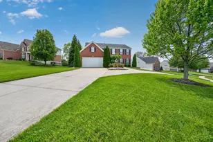 7377 Burton Dr, Liberty Township, OH 45044 - Photo 5