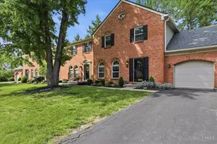10757 Fallsington Ct, Blue Ash, OH 45242 - Photo 3