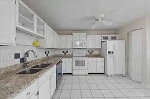 10757 Fallsington Ct, Blue Ash, OH 45242 - Photo 17