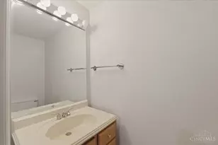10757 Fallsington Ct, Blue Ash, OH 45242 - Photo 37