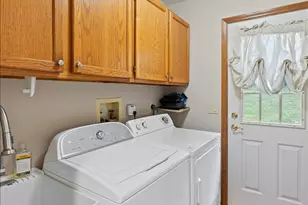 845 Eaglesknoll Ct, Anderson Township, OH 45255 - Photo 29
