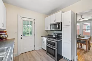 5801 Saranac Ave, Cincinnati, OH 45224 - Photo 9