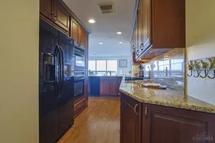 3435 Golden Ave, Cincinnati, OH 45226 - Photo 21