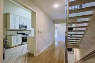5339 Hickory Trail Ln, Blue Ash, OH 45242 - Photo 5