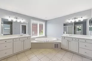 986 Arnold Palmer Dr, Miami Township, OH 45140 - Photo 29