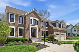5454 Creek Bend Dr, West Chester, OH 45069 - Photo 3