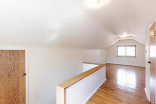 7808 Colton Ln, Deer Park, OH 45236 - Photo 17