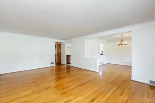 7808 Colton Ln, Deer Park, OH 45236 - Photo 5