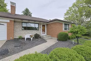 2110 Simbury Ct, Cincinnati, OH 45224 - Photo 3