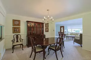 2110 Simbury Ct, Cincinnati, OH 45224 - Photo 9
