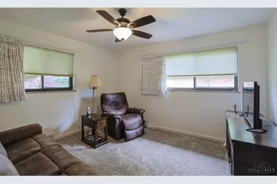 2110 Simbury Court, Cincinnati, OH 45224 - Photo 17