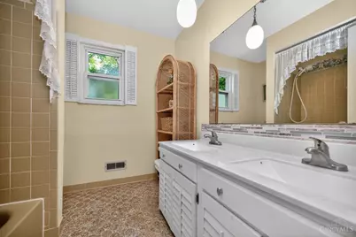 969 Hollow Creek Drive, Miami Township, OH 45150 - Photo 23