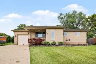 3392 Keywest Dr, Green Township, OH 45239 - Photo 1