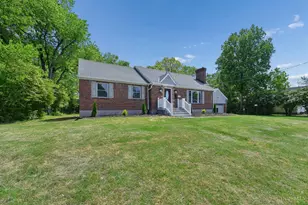 7474 Edgemont Rd, Springfield Township, OH 45237 - Photo 3