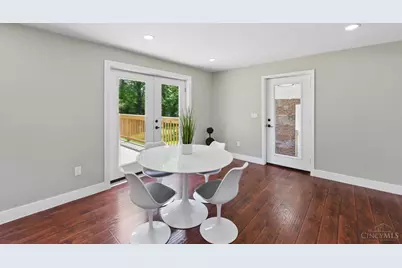 7474 Edgemont Road, Springfield Township, OH 45237 - Photo 11