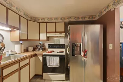 2435 Montana Avenue #11, Cincinnati, OH 45211 - Photo 11