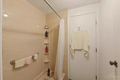 2435 Montana Avenue #11, Cincinnati, OH 45211 - Photo 17