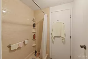 2435 Montana Ave, Cincinnati, OH 45211 - Photo 17