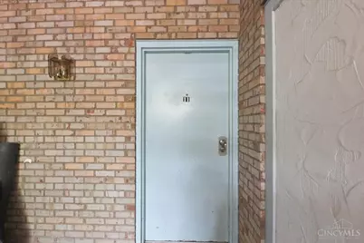 2435 Montana Avenue #11, Cincinnati, OH 45211 - Photo 5